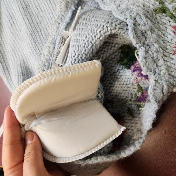 Vtg Bobbie Brooks Hand Knit Embroidered Sweater Womens Medium Cottagecore Floral - Picture 16 of 16